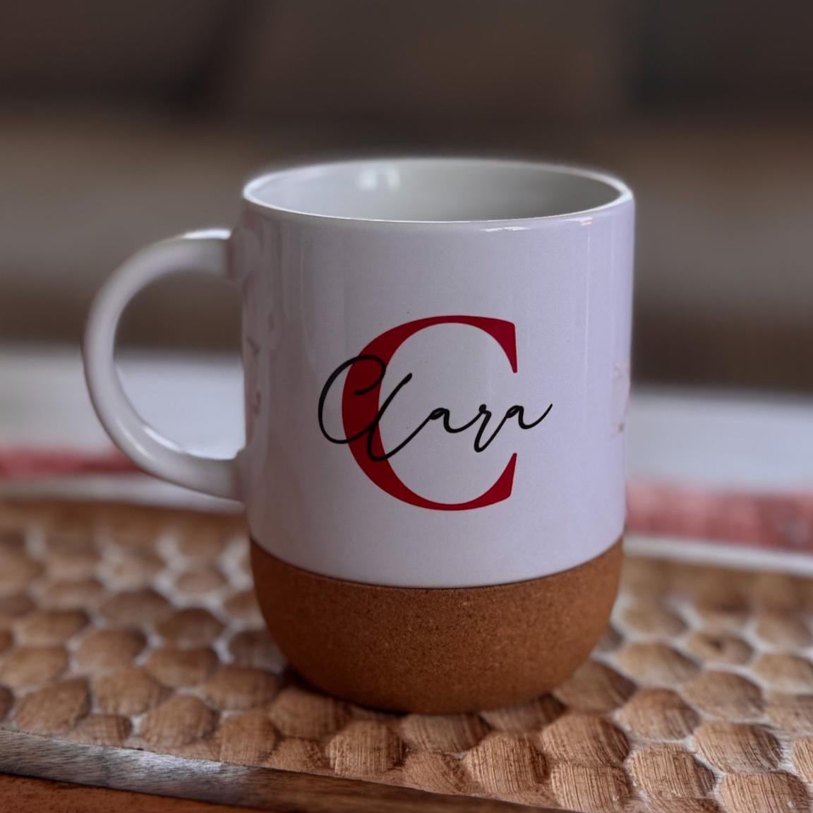Personalisierte Tasse mit Name – Korkboden – Geschenk Idee – 330ml Keramiktasse – Modern – Handwäsche – Nicht Spülmaschinenfest