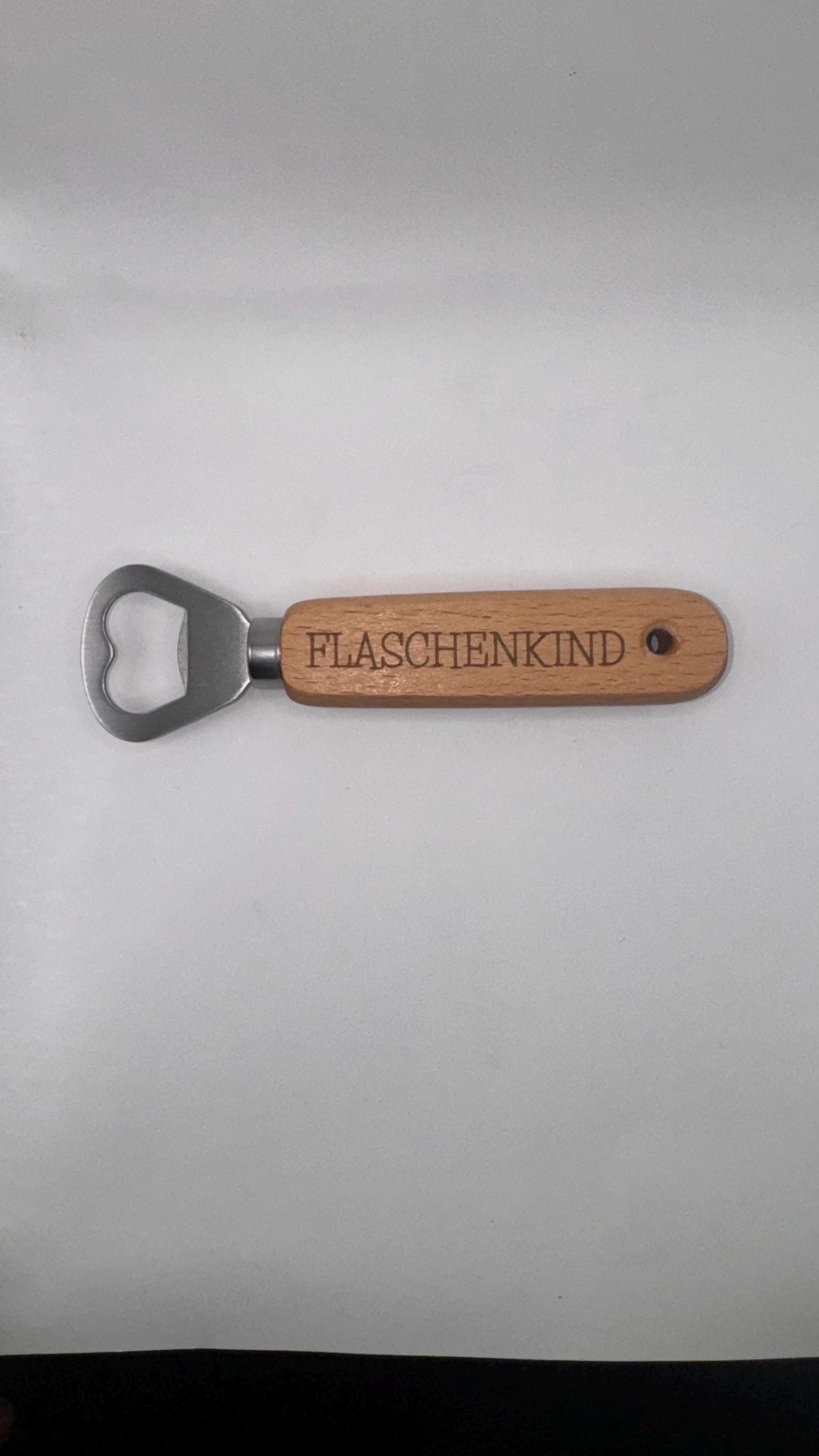 Flaschenöffner aus Holz – Handgefertigter Bieröffner, Robust, Nachhaltig, Perfektes Geschenk für Männer & Freunde, Küchenaccessoire