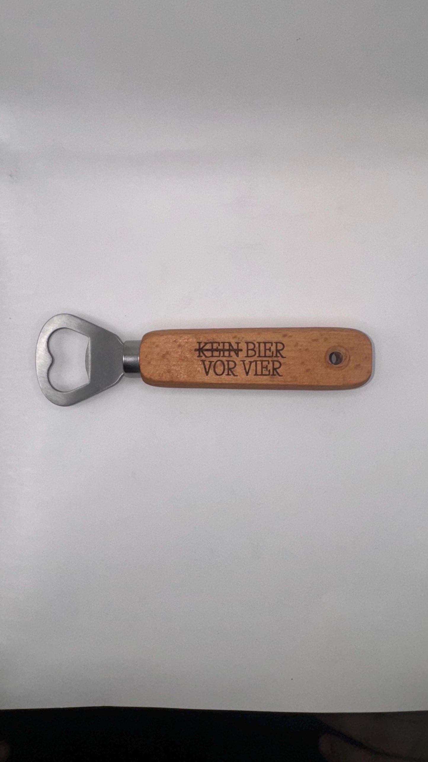 Flaschenöffner aus Holz – Handgefertigter Bieröffner, Robust, Nachhaltig, Perfektes Geschenk für Männer & Freunde, Küchenaccessoire