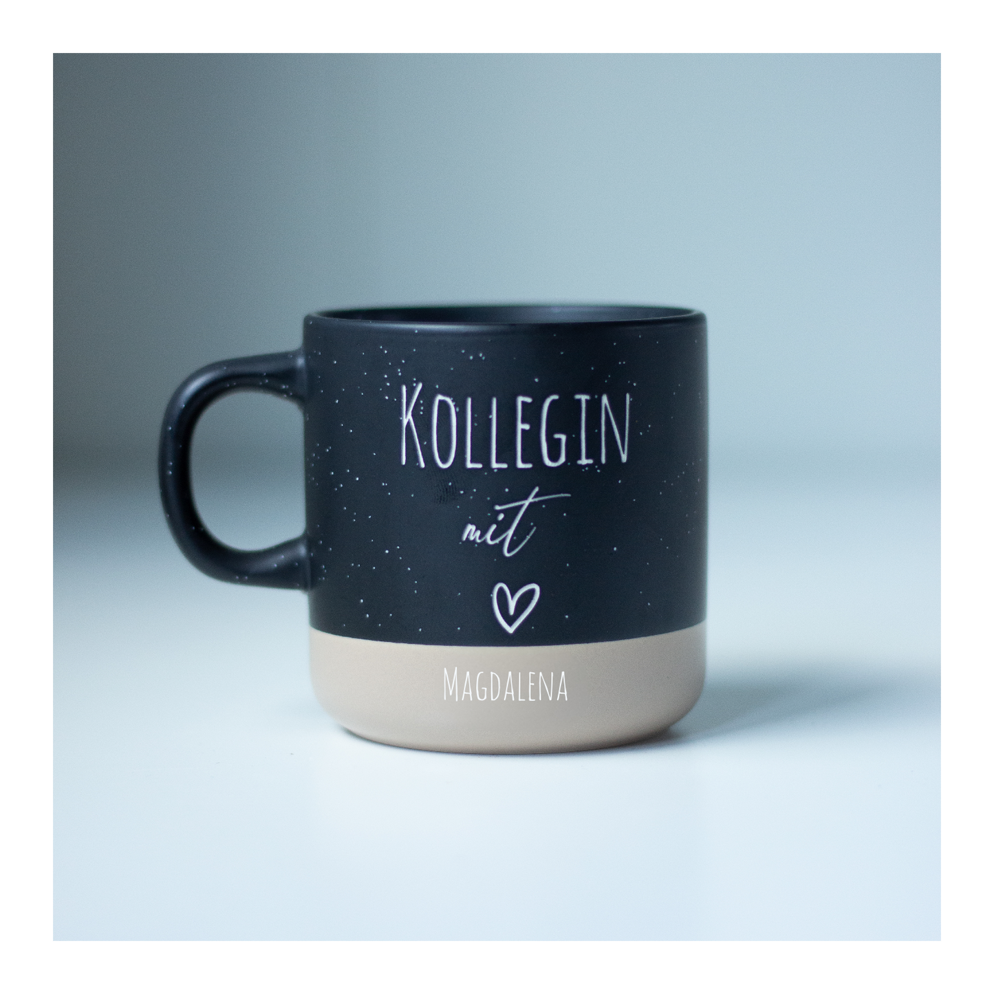 Tasse personalisierbar Kollegin mit Herz – Stilvolle Geschenkidee Büro Freundin Kaffeetasse individuell gestaltet