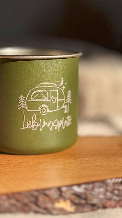 Personalisierbare Camping Emailie Tasse aus recyceltem Edelstahl – Outdoor Becher, langlebig, leicht, perfekt für Wandern & Reisen