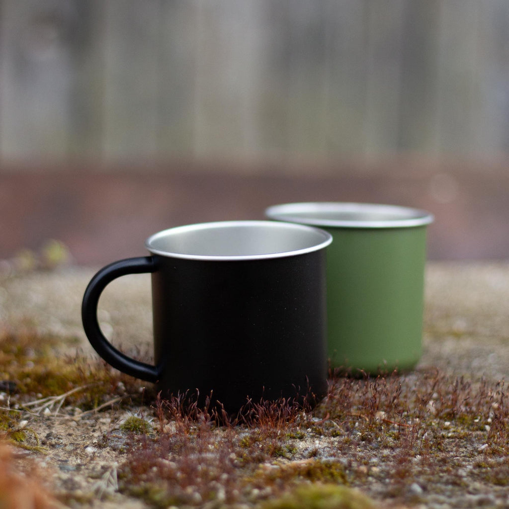 Outdoor Tasse aus Edelstahl 300ml   Outdoor Becher für Wandern & Camping  Grün oder Schwarz