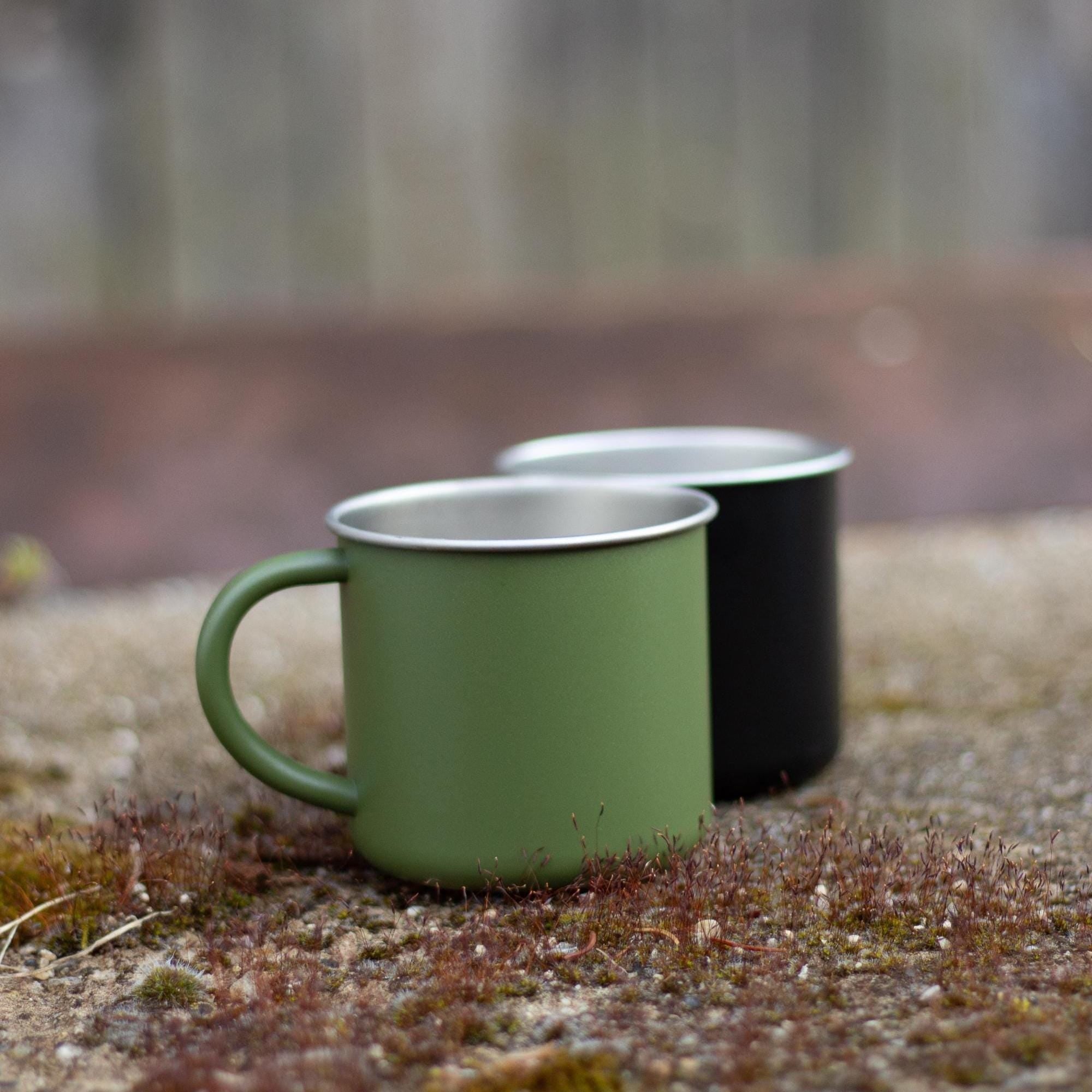 Outdoor Tasse aus Edelstahl 300ml   Outdoor Becher für Wandern & Camping  Grün oder Schwarz