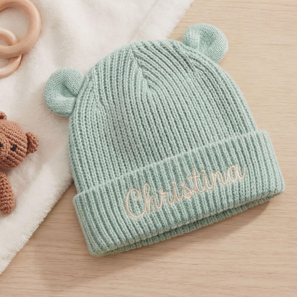 Personalisierte Baby Mütze aus Bio Baumwolle mit Namen bestickt, Baby Beanie mit Ohren, Neugeborenen Geschenk 12M-24M