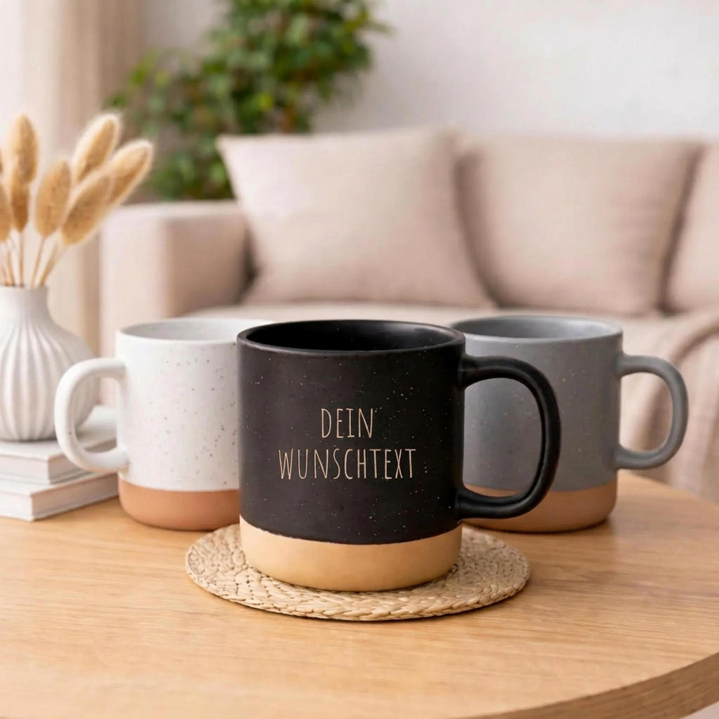 Personalisierte Tasse mit Wunschtext  Geschenk mit Text nach Wahl  Gravierte Keramiktasse  individuell & spülmaschinenfest  360 ml